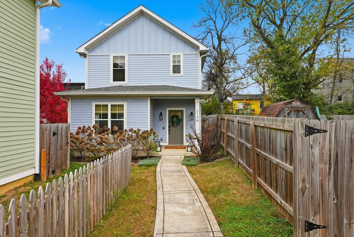 Property Photo:  219D Prince Ave  TN 37207 