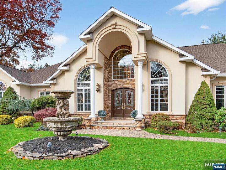 Property Photo:  32 Chadwick Road  NJ 07642 