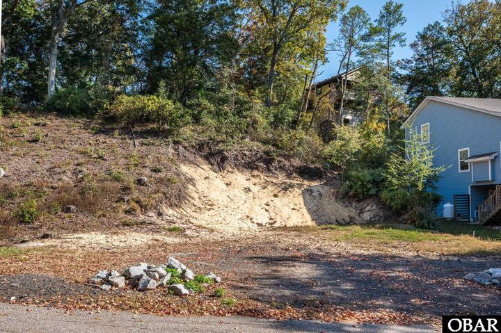 Property Photo:  113 Baycliff Trail  NC 27948 