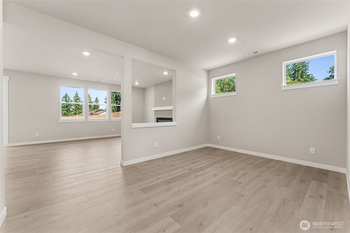 Property Photo:  3923  98th Avenue Ct E 30  WA 98371 