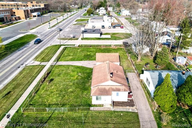 Property Photo: 34038 Caseville Court MI 48186