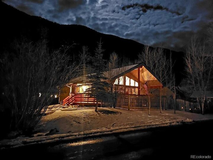 Property Photo: 1418 Rose Street CO 80444