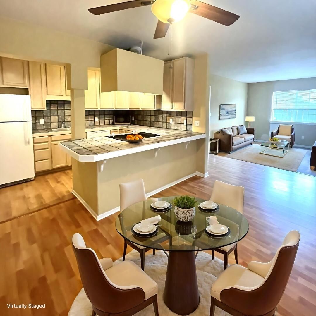 Property Photo:  134 Cypress Street  CA 94061 