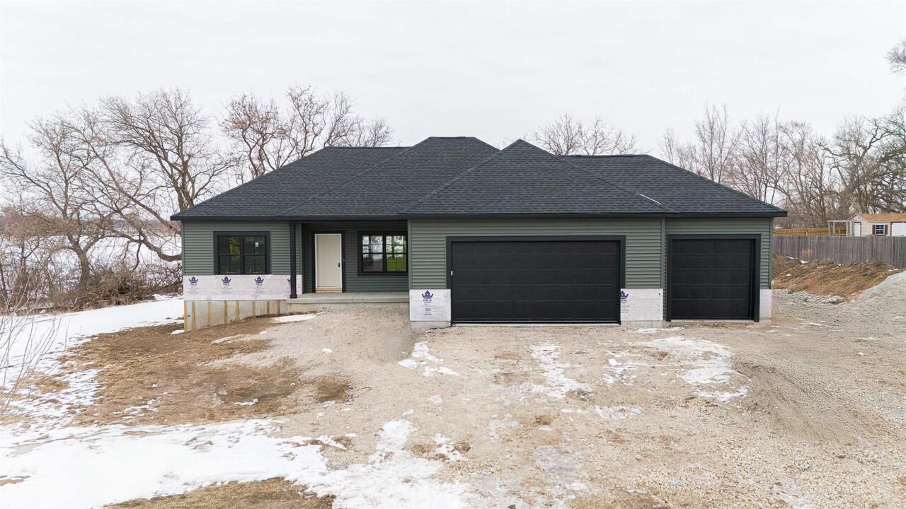 Property Photo:  2855 Deer Path Court  WI 53511 