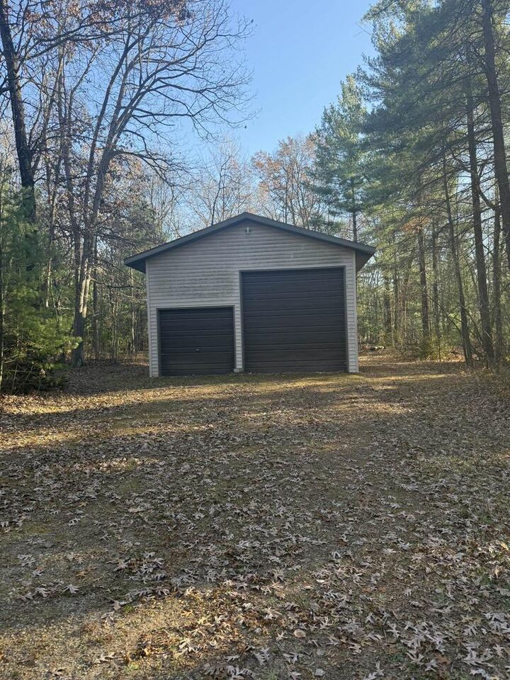 Property Photo:  28465 Gridiron Avenue  WI 54660 