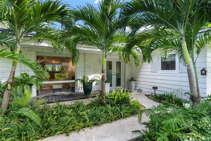 Property Photo:  14941 SW 69th Ct  FL 33158 