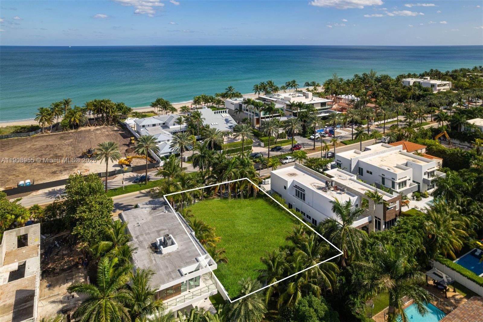 Property Photo:  284 Ocean Blvd  FL 33160 