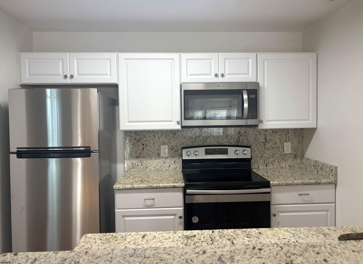 Property Photo: 58 Meadow Ridge 58 NJ 08205