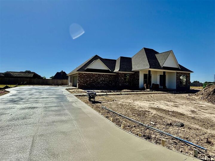 Property Photo: 1137 Mary Diane McCall Drive LA 70605