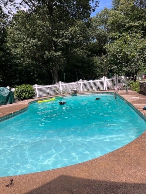 Property Photo:  35 Bradley Lane  CT 06482 