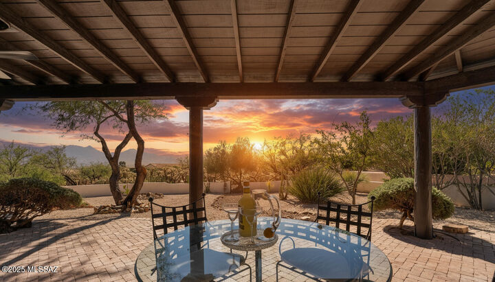 Property Photo:  981 W Camino Delicias  AZ 85614 