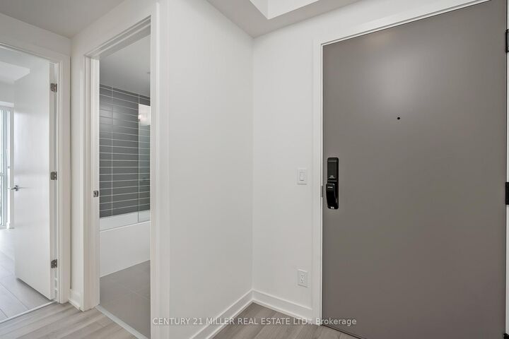 Property Photo:  3079 Trafalgar Road 1202  ON L6H 8C5 