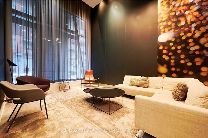 Property Photo:  30 Nelson Street 901  ON M5V 0H5 