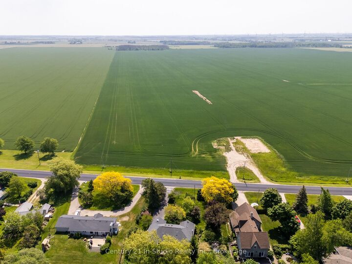 Photo de la propriété:  790 Lake Range Drive  ON N2Z 0C3 