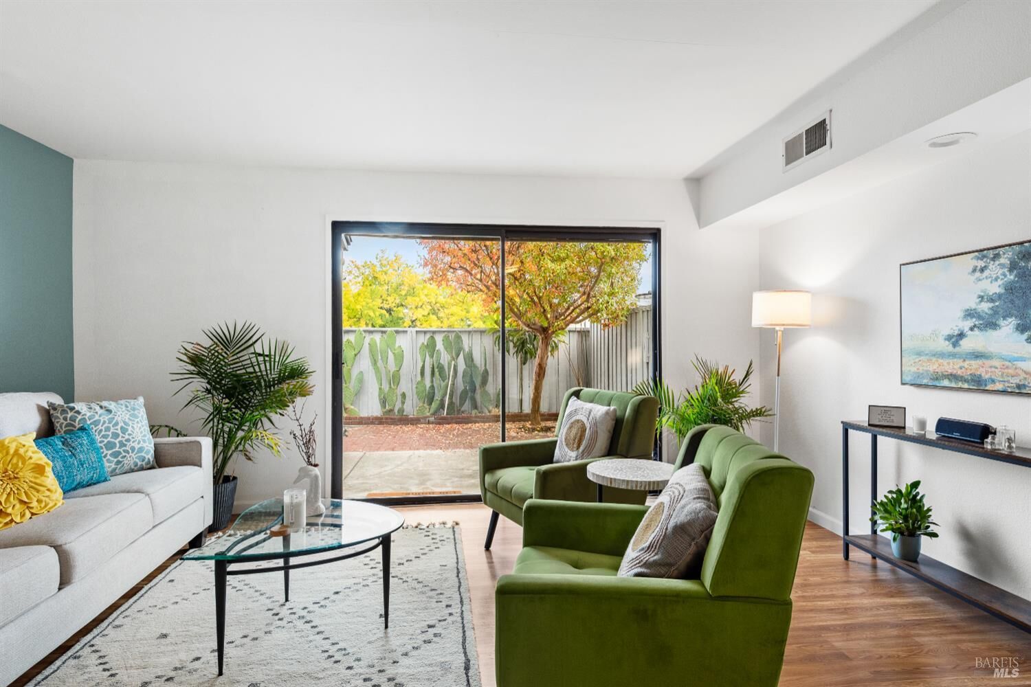 Property Photo:  105 Elbridge Avenue  CA 95425 