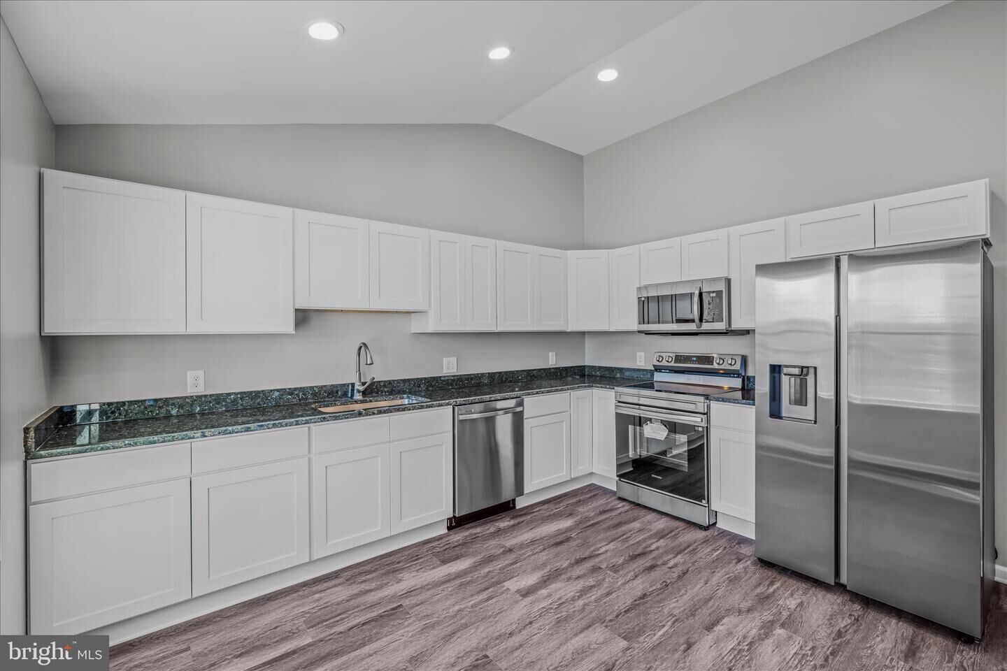 Property Photo: 511 Berry Street WV 25401