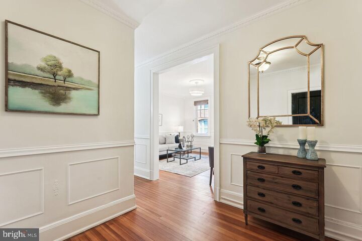 Property Photo:  516 A Street NE 205  DC 20002 