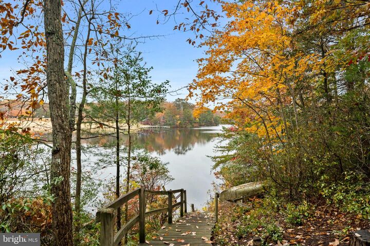 Property Photo:  548 Antelope Trail  MD 20657 