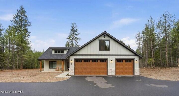 Property Photo:  99 Carbonate Ln  ID 83822 