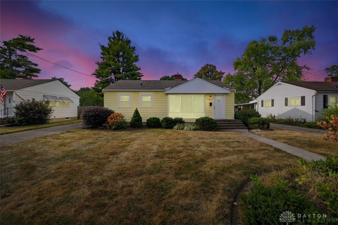 Property Photo:  1213 Ellen Drive  OH 45042 