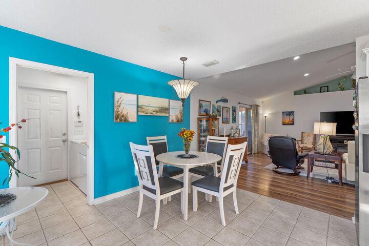 2061 Bahama Drive  Navarre FL 32566 photo