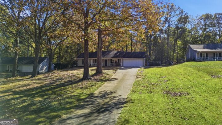 Property Photo:  127 Springbrook Drive  GA 30011 