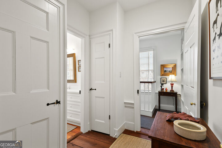 Property Photo: 140 Habersham Street GA 31401