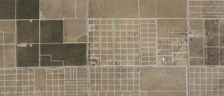 Property Photo:  9700 W Kingbird Avenue  CA 93560 