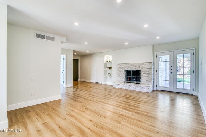 Property Photo:  1210 La Cruz Drive  TX 79902 