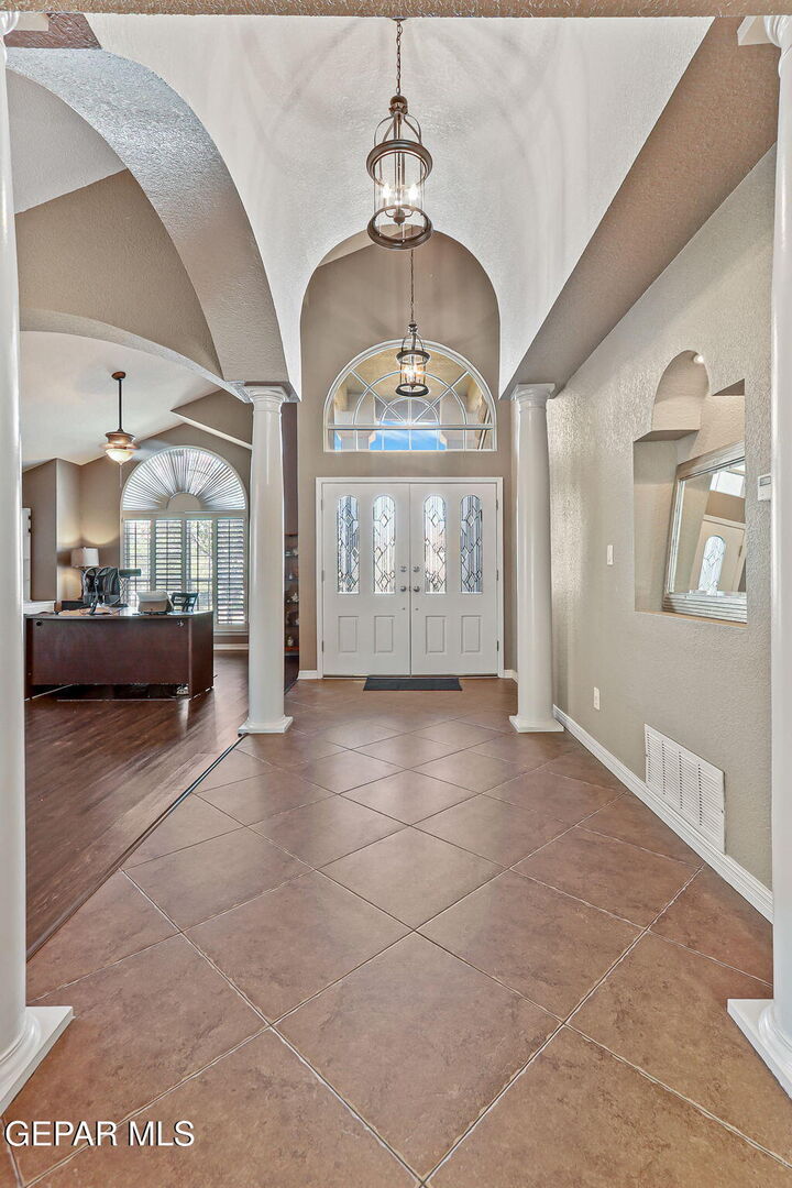 Property Photo:  6224 La Posta Drive  TX 79912 