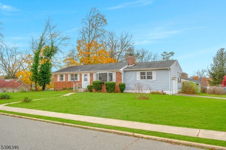 Property Photo: 1041 Mulberry Pl NJ 08753