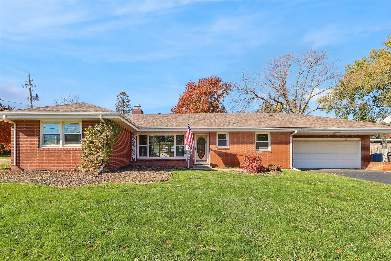 Property Photo:  4710 SW 16th Street  IA 50315 