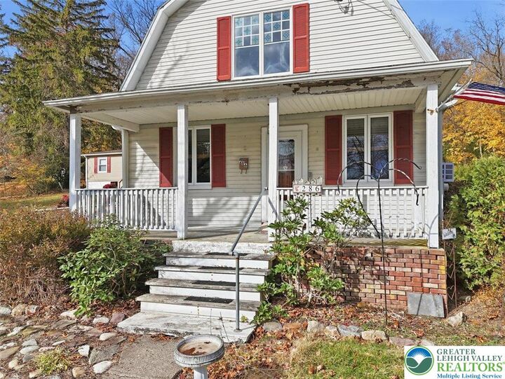 Property Photo: 286 Oak Road PA 18013