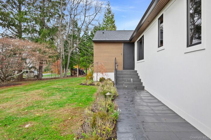 Property Photo: 1824 Morningview Drive NY 10598