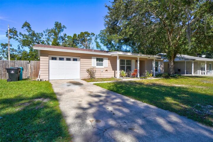 Property Photo:  4337 Georgetown Drive  FL 32808 