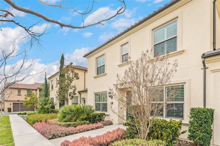 Property Photo: 145 Briar Rose CA 92618