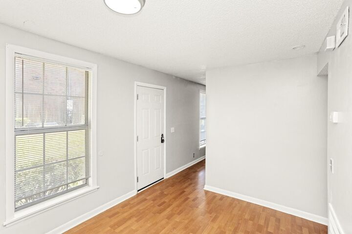 Property Photo: 323 Forest Park Rd TN 37115