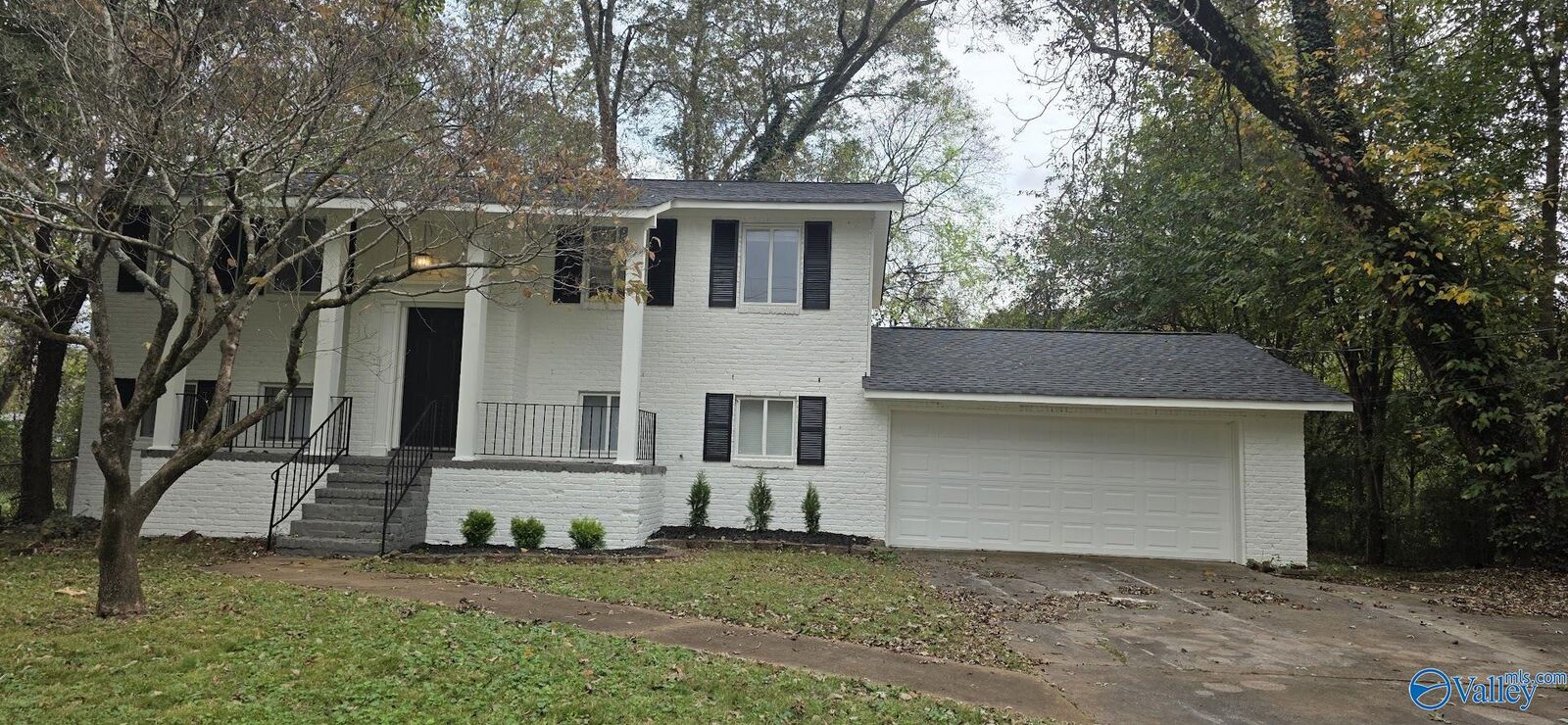 Property Photo: 3526 Cindy Street AL 35757