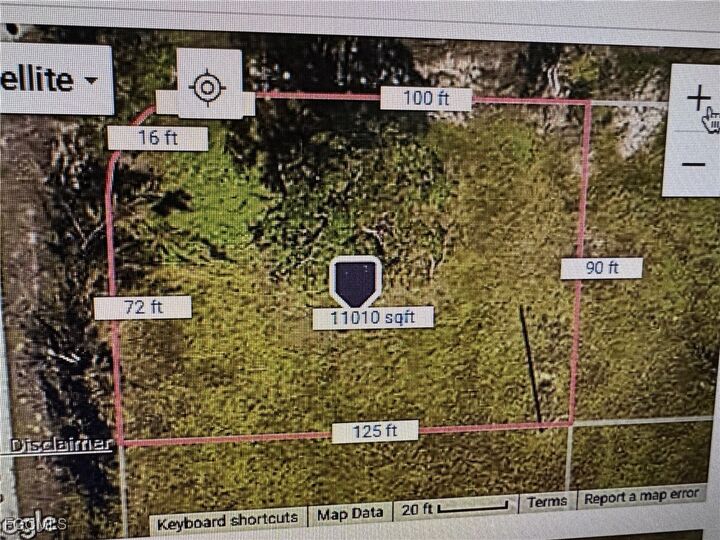 Property Photo:  1729 NW 1st Avenue  FL 33993 