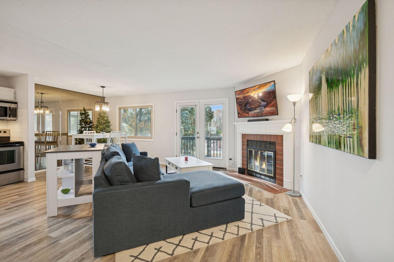 Property Photo: 6982 Langford Court MN 55436