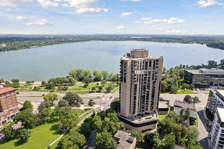 2950 Dean Parkway 1902  Minneapolis MN 55416 photo