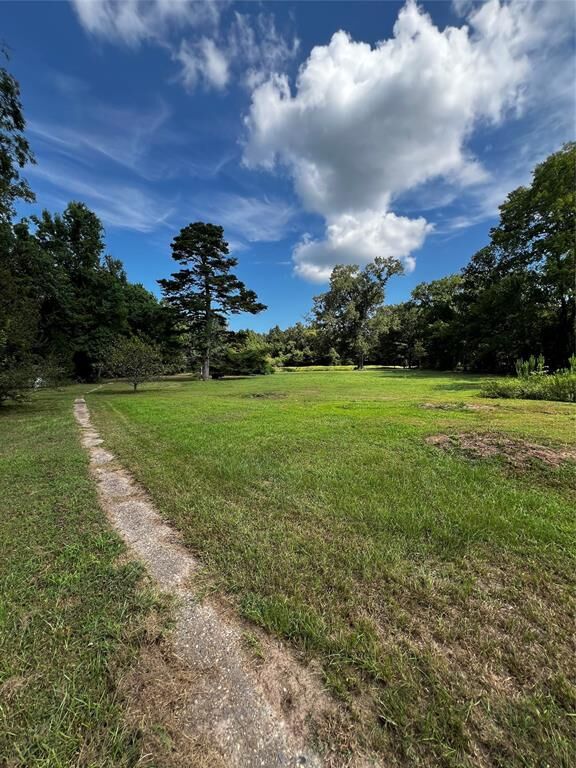 Property Photo: 6032 N Market Street LA 71107