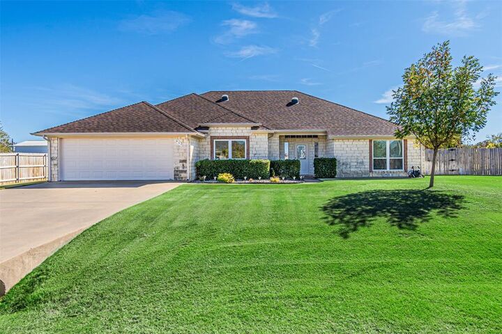 Photo de la propriété: 617 Parker Lane TX 76048