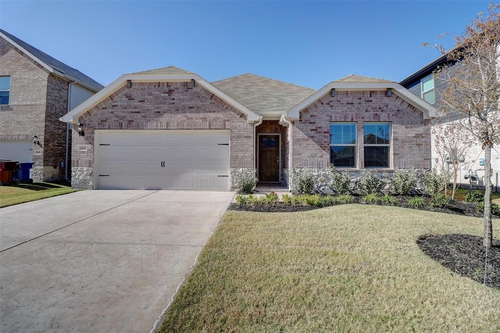 Property Photo: 3410 Pat Mayse Drive TX 75442