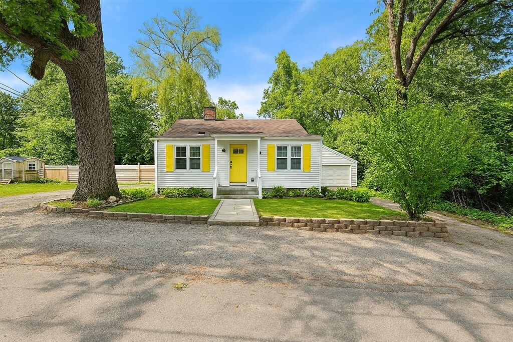 Property Photo: 41&39 Indiana Ave RI 02864