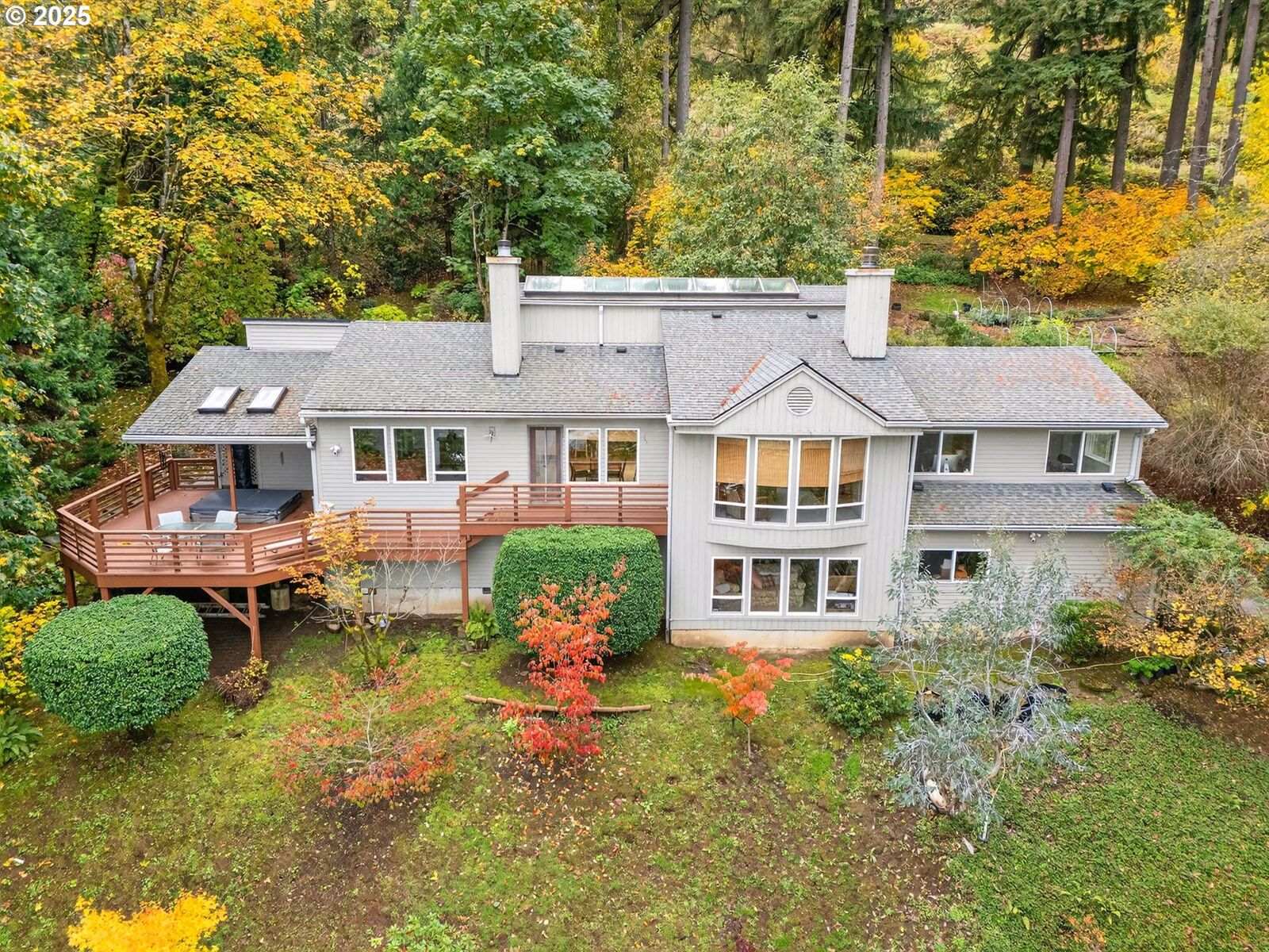 Property Photo: 13800 NW Riverview Dr OR 97231