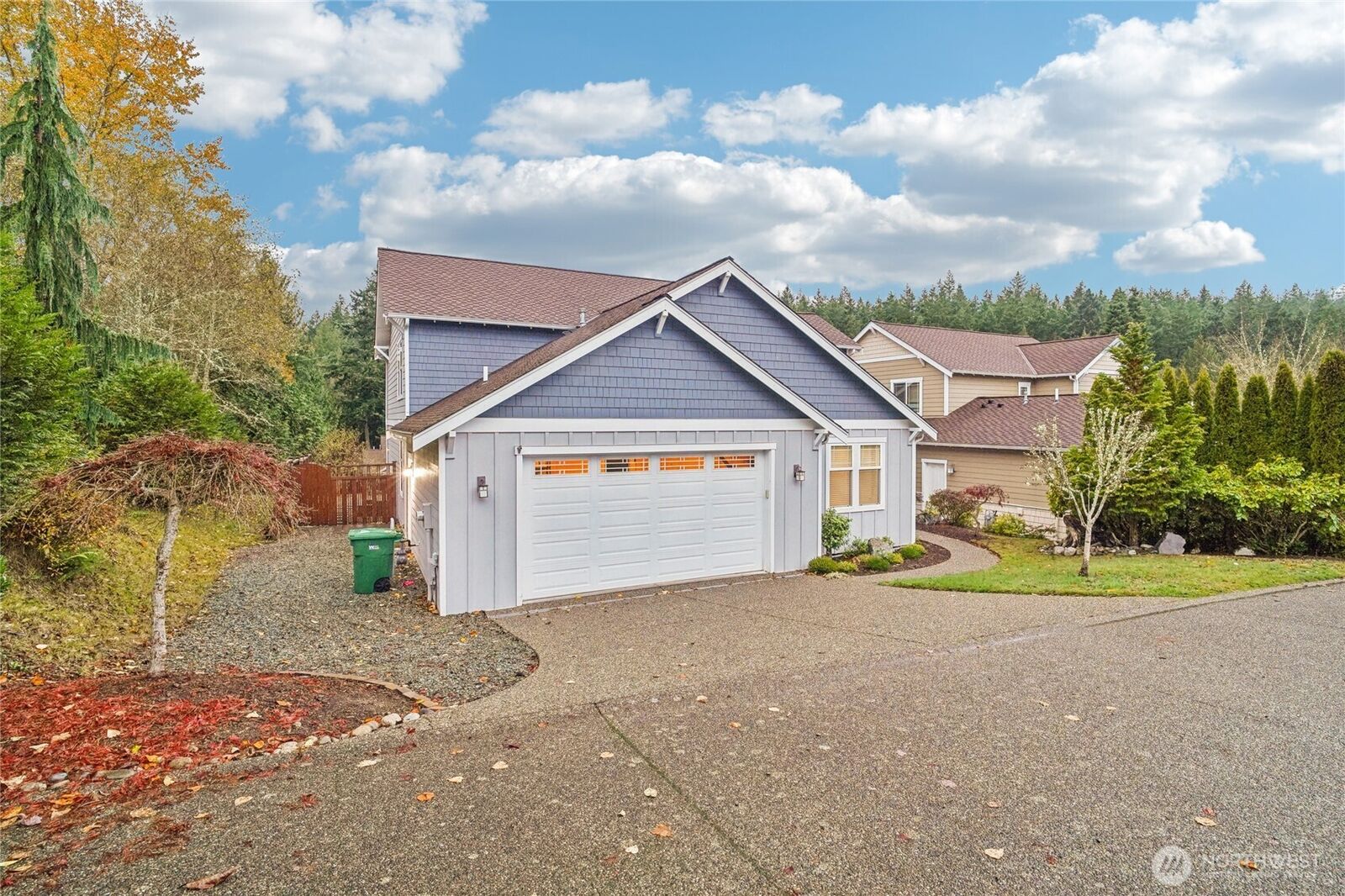 Property Photo:  2617  Fir Crest Boulevard  WA 98221 