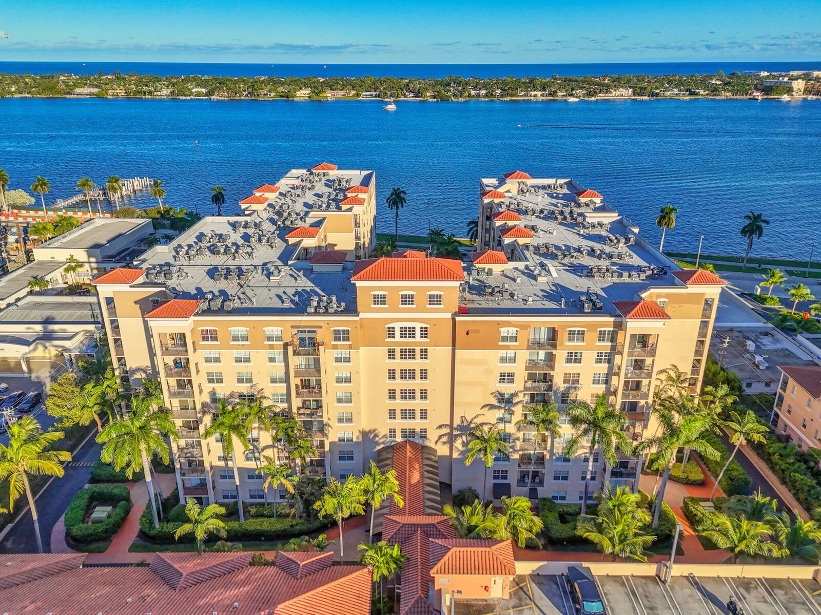 Property Photo:  1801 N Flagler Drive 735  FL 33407 