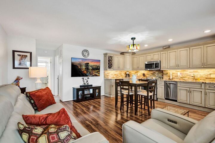 Property Photo: 1850 S Ocean Drive 213 FL 33316