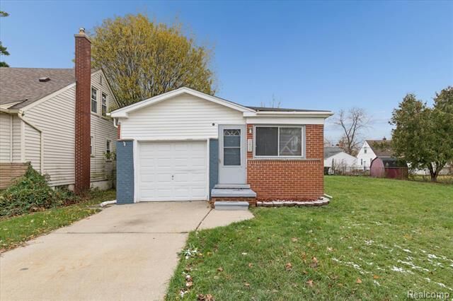 Property Photo: 1417 Lincoln Avenue MI 48146